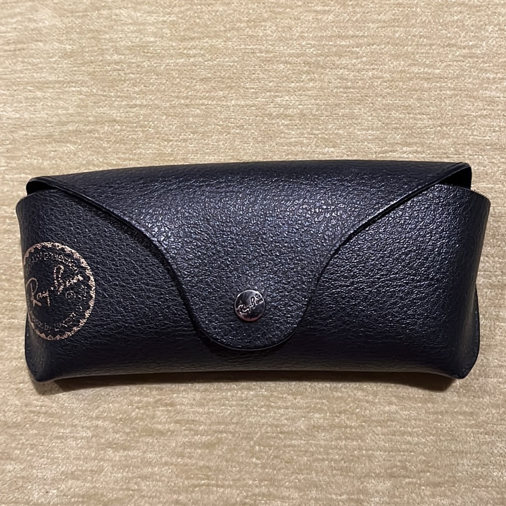 Ray-Ban Glasses Case Black with Pebble Finish